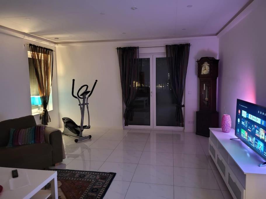 فيلا Beautiful Terraced House With Private Parking ساندفيكين المظهر الخارجي الصورة